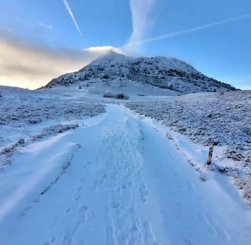 A L'ancienne Ecole Apartment